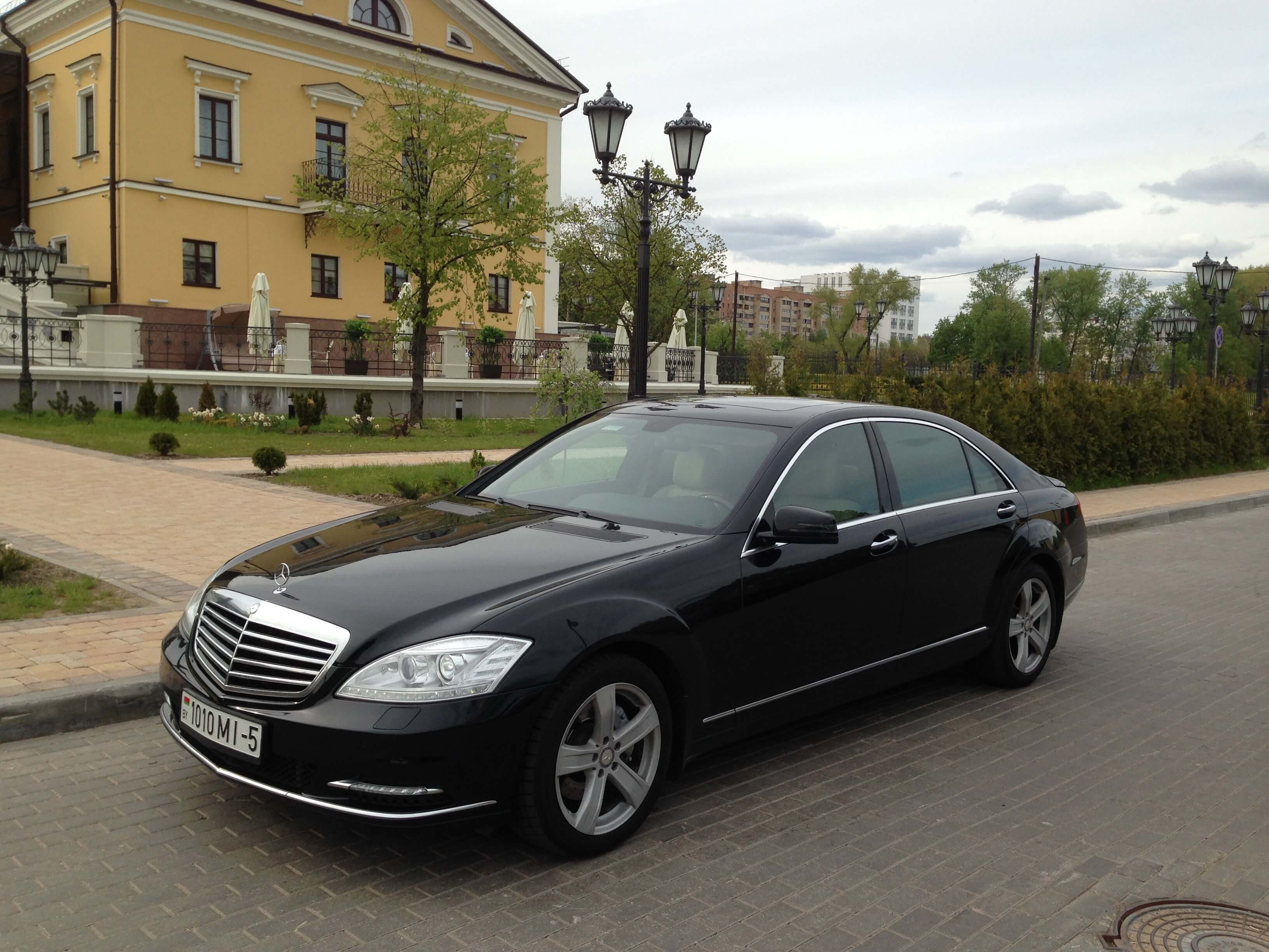 Аренда Mercedes S-класс W221 long restyling в Минске